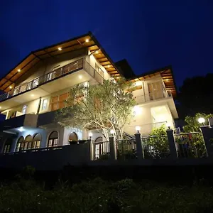 Отель Hillcrest, Перадения